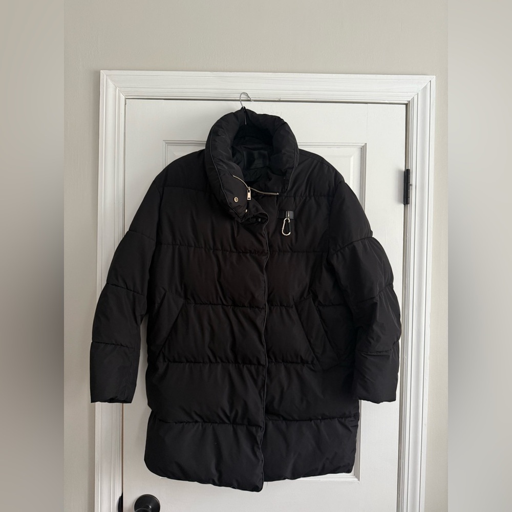 Massimo Dutti Black Puffer Jacket